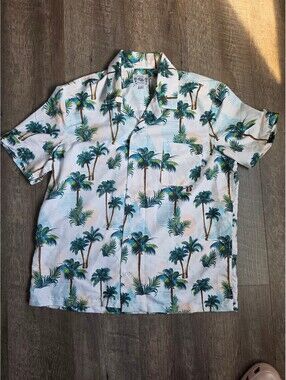 Free Planet Men's Medium White Tropical Palm Tree Hawaiian Shirt